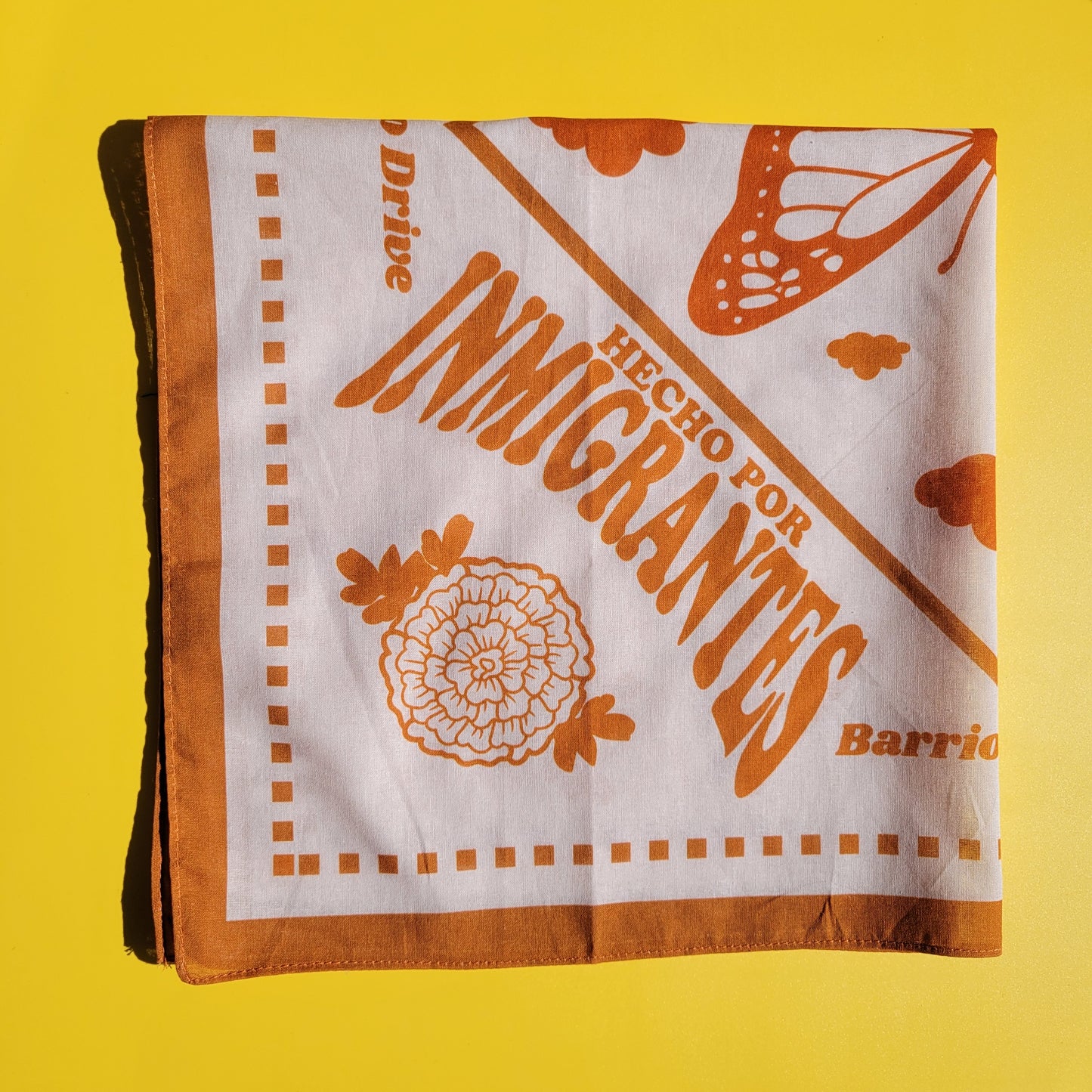 Hecho Por Inmigrantes Bandana