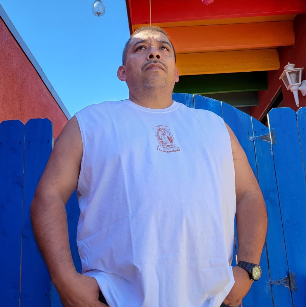 Me Llueven Las Bendiciones Muscle Shirt