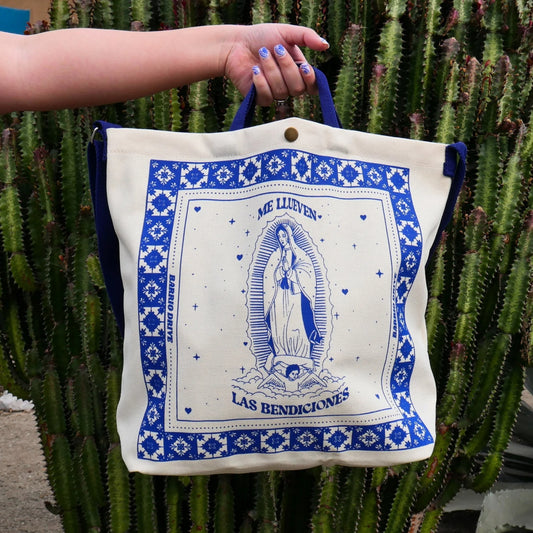 Me Llueven Las Bendiciones Tote Bag
