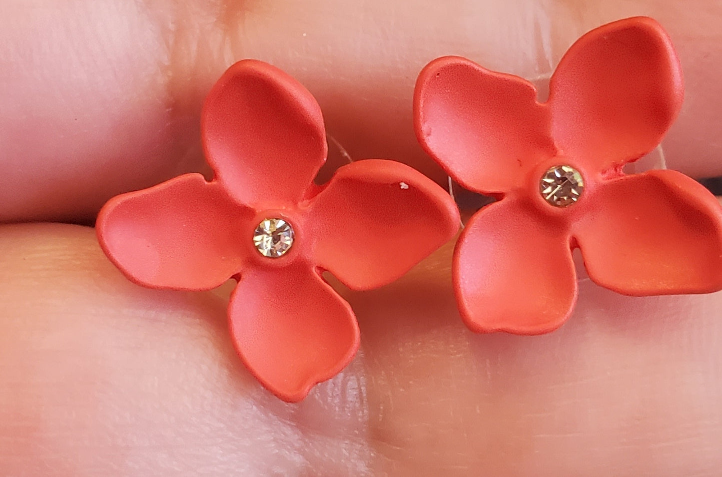 Mini red floral earrings