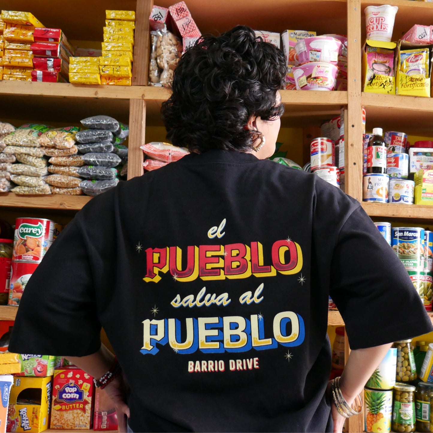 El Pueblo Salva Al Pueblo Shirt